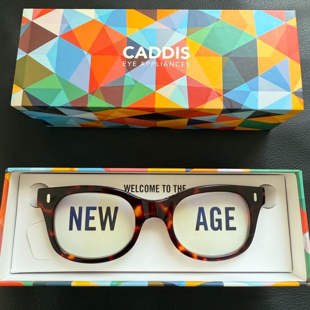 Caddis "Mabuhay" Readers +1.50 Polished Gold, Rose HEV Lens